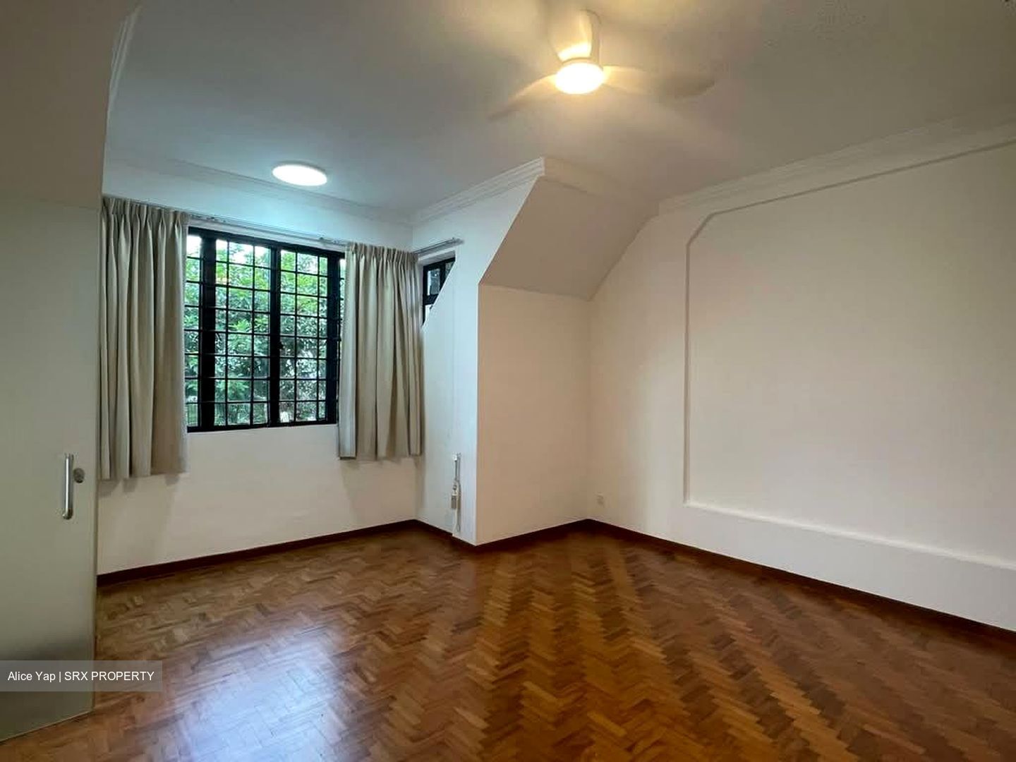 Yuk Tong Avenue (D21), Terrace #554229741